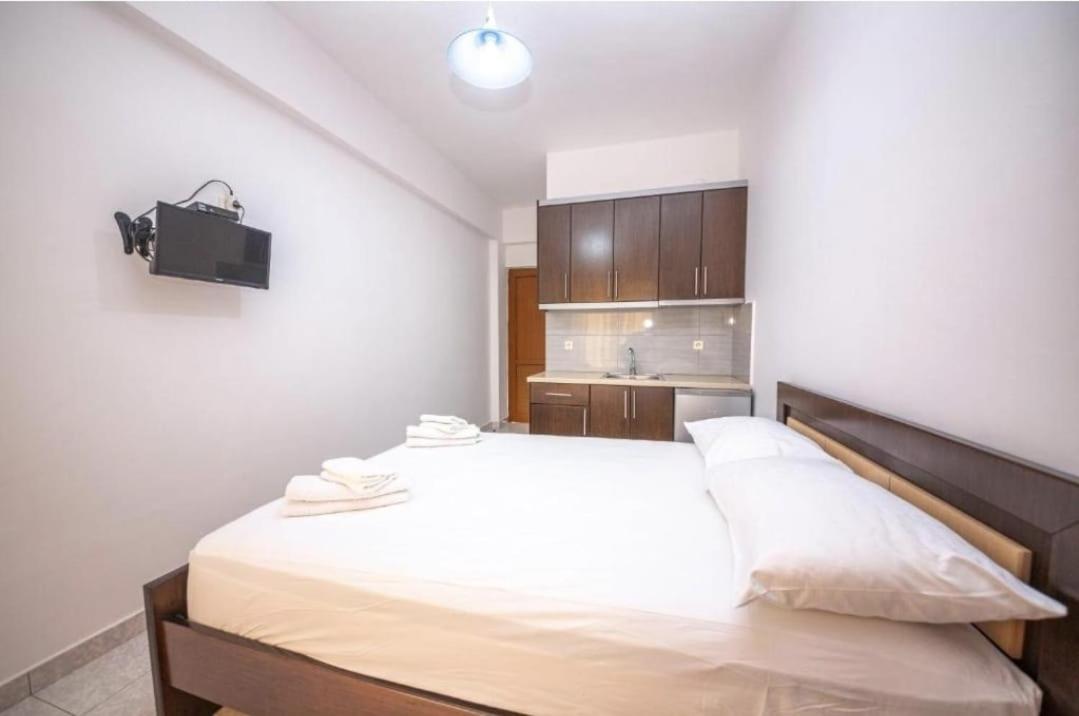 Rooms By Klajdi Sarandë Exterior foto