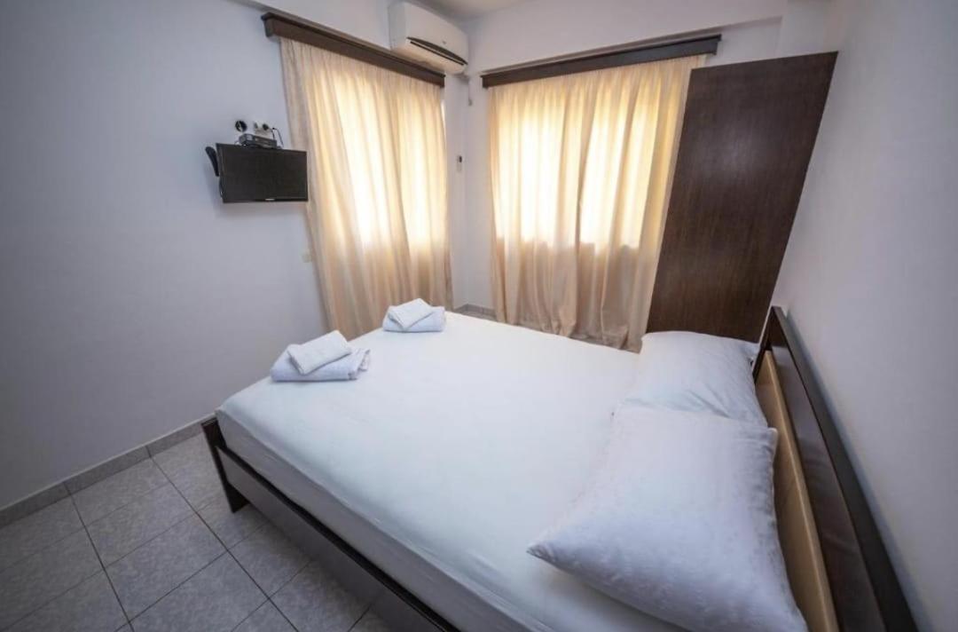 Rooms By Klajdi Sarandë Exterior foto